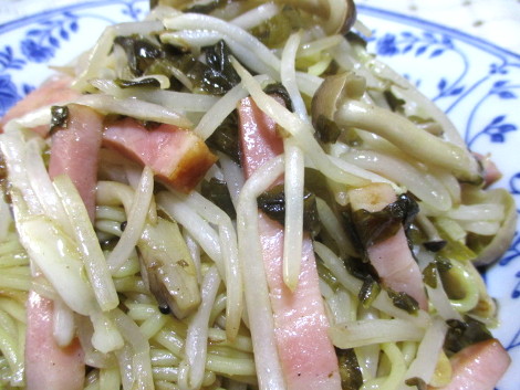 takanatomoyasinoyakisoba.JPG